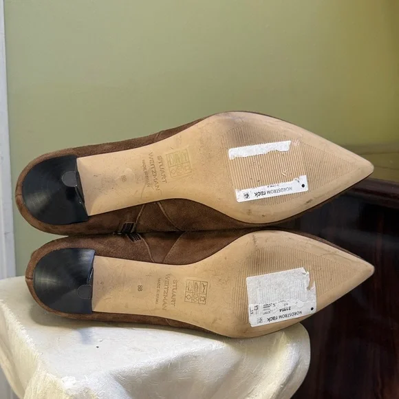 STUART WEITZMAN Brown Suede Ankle Boots size 8 B women H3N9 - Picture 6 of 6